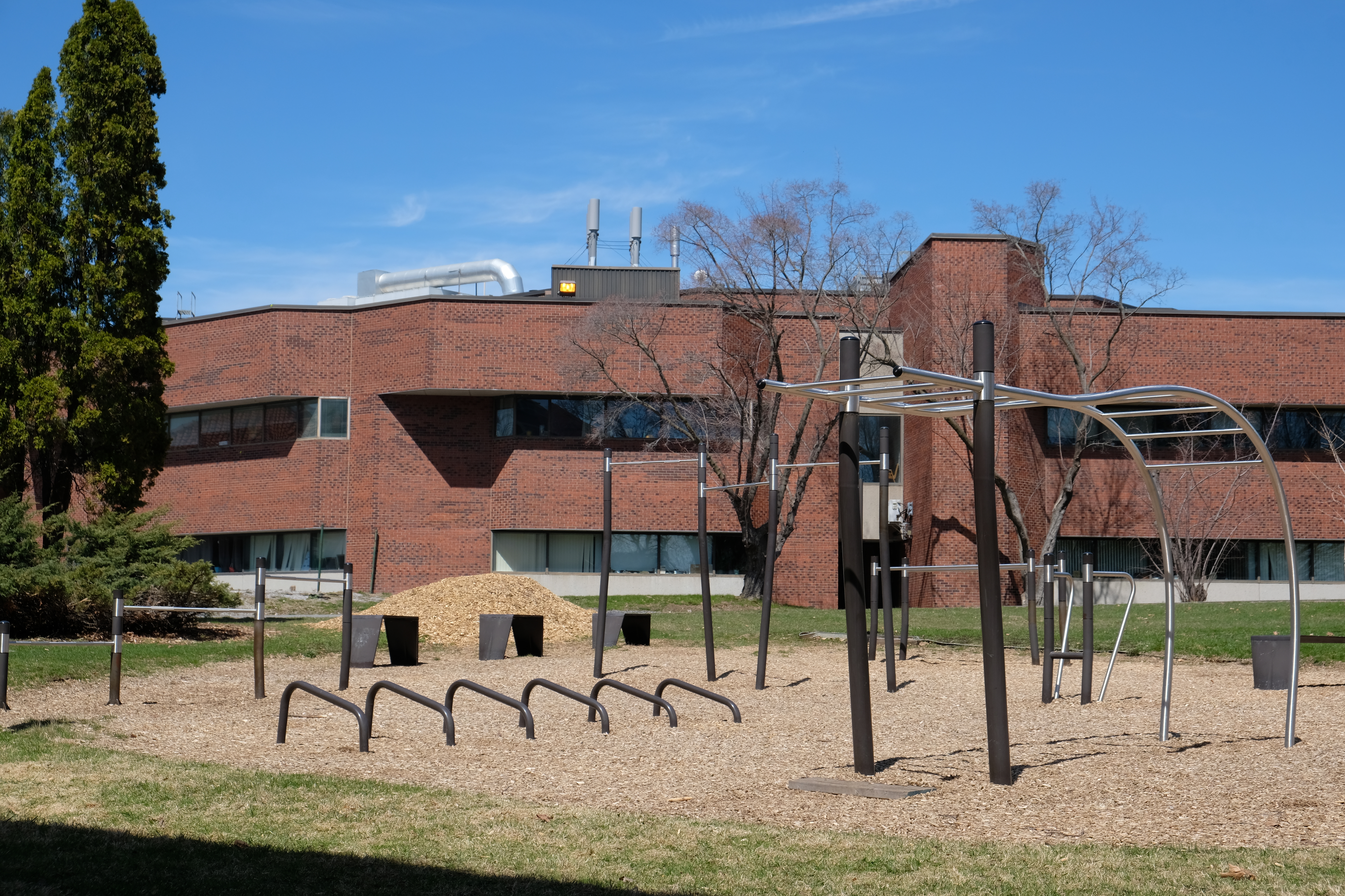 Caliesthenics outdoor gym 2